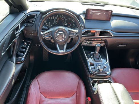 Used 2022 MAZDA CX-9 Carbon Edition image 23