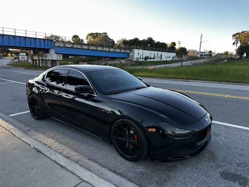 Used 2015 Maserati Ghibli S Q4 image 2