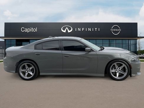 Used 2019 Dodge Charger Scat Pack w/ Dynamics Package image 4