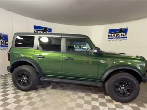 Used 2023 Ford Bronco Wildtrak image 3