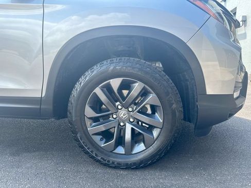 Used 2024 Honda Ridgeline Sport image 12