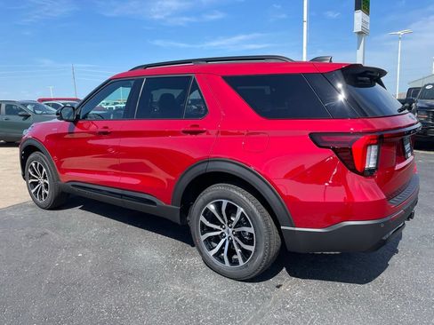 New 2026 Ford Explorer ST-Line AWD/4WD image 5
