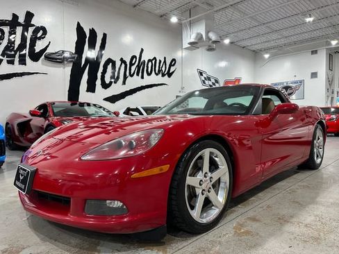 Used 2005 Chevrolet Corvette Coupe w/ Preferred Equipment Group RWD image 17