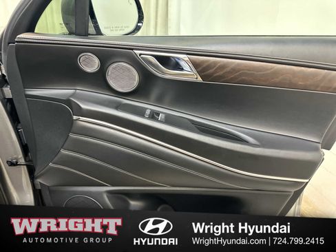 Used 2021 Genesis GV80 2.5T w/ Prestige Package 04 image 16