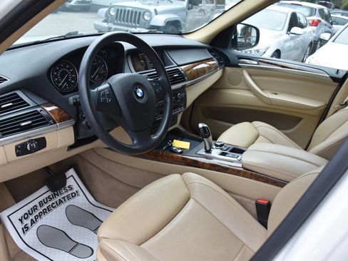 Used 2013 BMW X5 xDrive35i image 17