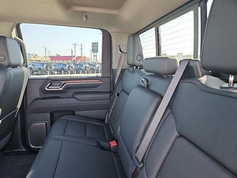 New 2025 GMC Sierra 2500 Denali w/ Denali Reserve Package image 35