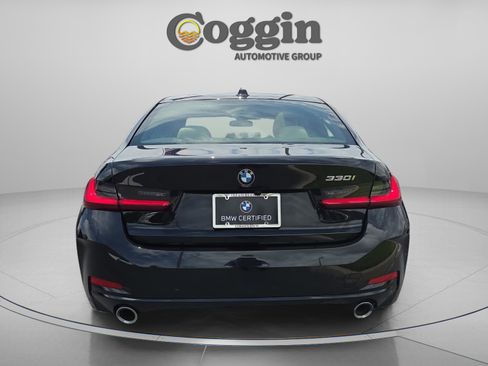 Certified 2023 BMW 330i Sedan w/ Premium Package RWD image 4