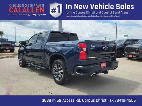 Used 2022 Chevrolet Silverado 1500 RST w/ Texas Edition Plus AWD/4WD image 12