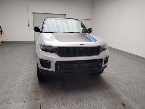 Used 2022 Jeep Grand Cherokee Trailhawk w/ Luxury Tech Group III AWD/4WD image 14