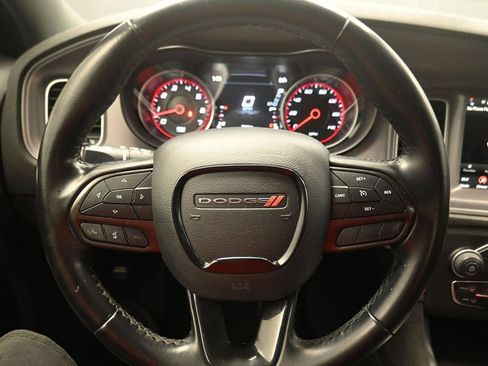 Used 2023 Dodge Charger SXT RWD image 7
