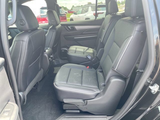 Certified 2026 Buick Enclave Sport Touring AWD/4WD image 14