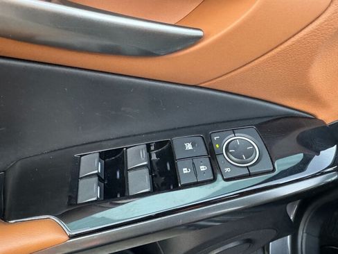 Used 2024 Lexus IS 300 F Sport RWD image 22