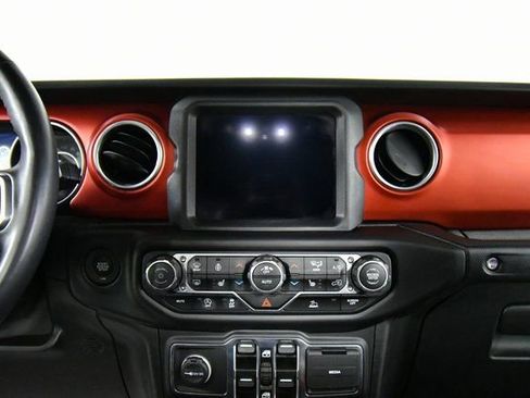 Used 2021 Jeep Wrangler Unlimited Rubicon image 4