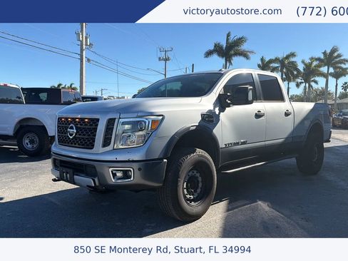 Used 2018 Nissan Titan PRO-4X w/ Pro-4x Utility Package image 10