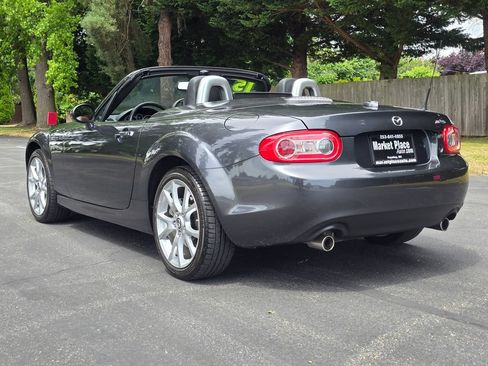 Used 2015 MAZDA MX-5 Miata Grand Touring w/ Premium Package RWD image 4