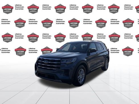 Used 2025 Ford Explorer Active image 1