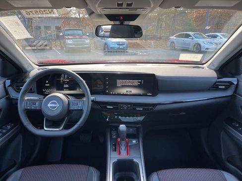 New 2026 Nissan Kicks SR w/ SR Premium Package image 6