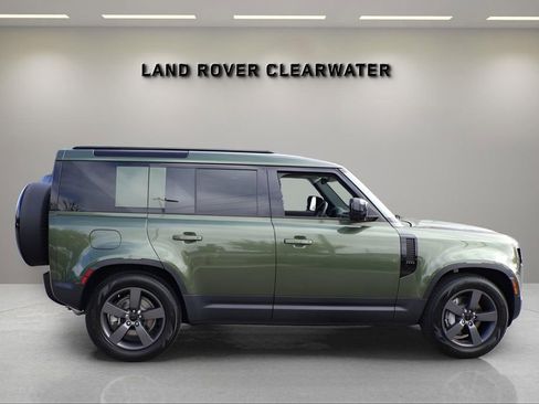 New 2026 Land Rover Defender 110 S AWD/4WD image 6