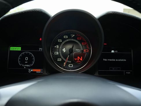 Used 2023 Ferrari Portofino M image 15