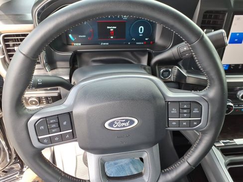 Used 2024 Ford F250 Lariat w/ FX4 Off-Road Package AWD/4WD image 23