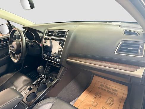 Used 2018 Subaru Outback 2.5i Limited image 29
