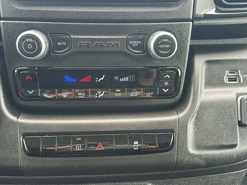 Used 2026 RAM ProMaster 2500 w/ Convenience Group FWD image 30