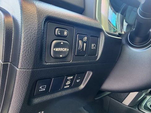 Used 2022 Toyota 4Runner Limited RWD image 19