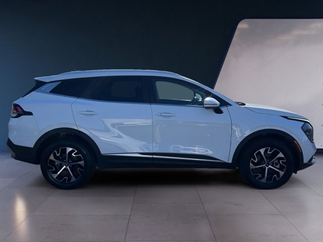 Used 2024 Kia Sportage EX AWD/4WD image 6