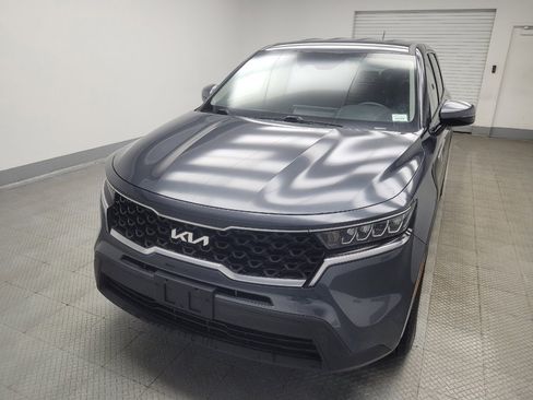 Used 2022 Kia Sorento LX AWD/4WD image 15