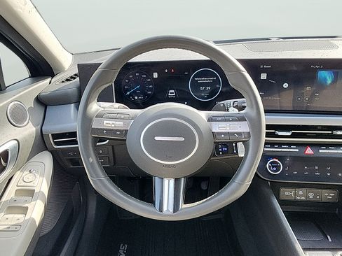 Used 2024 Hyundai Sonata SEL w/ Convenience Package FWD image 10