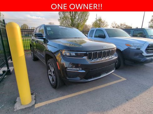 Used 2023 Jeep Grand Cherokee 4WD 4xe w/ Luxury Tech Group II image 3