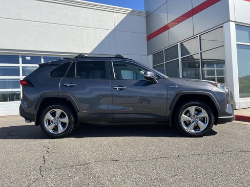 Used 2021 Toyota RAV4 Limited AWD/4WD image 14