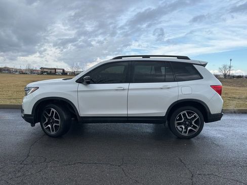Used 2023 Honda Passport Elite image 9