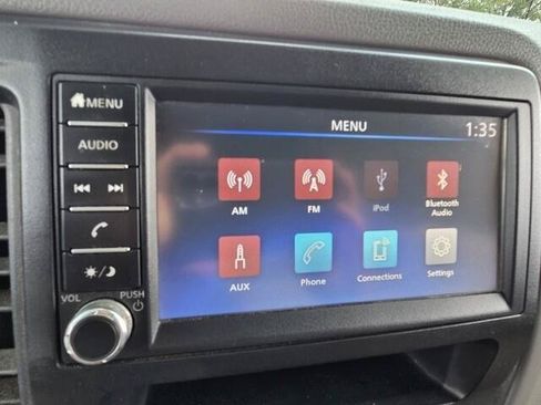 Used 2019 Nissan NV 2500 SV RWD image 6