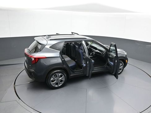 Certified 2024 Kia Seltos S AWD/4WD image 44