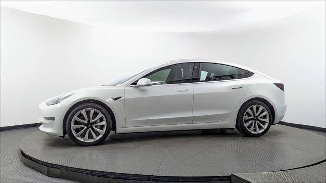 Used 2018 Tesla Model 3 Long Range RWD image 3