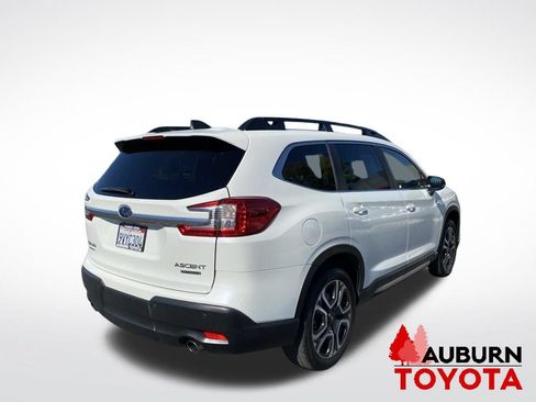 Used 2025 Subaru Ascent Limited AWD/4WD image 7