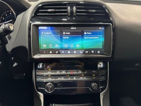 Used 2019 Jaguar XE Prestige AWD/4WD image 68