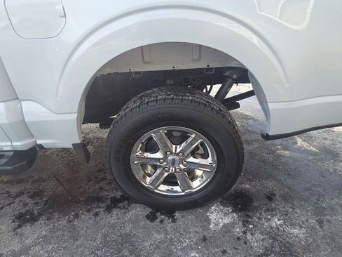 Used 2025 Ford F150 XLT w/ Equipment Group 301A Standard image 12