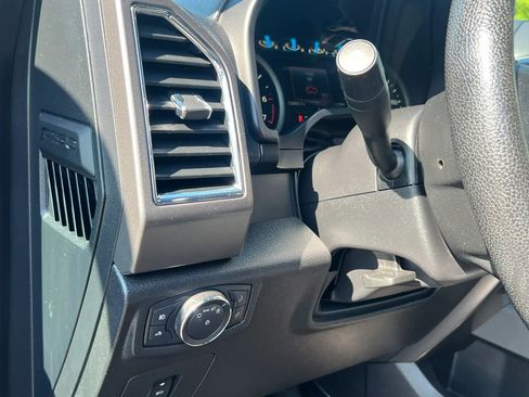 Used 2016 Ford F150 XLT w/ Equipment Group 302A Luxury AWD/4WD image 13
