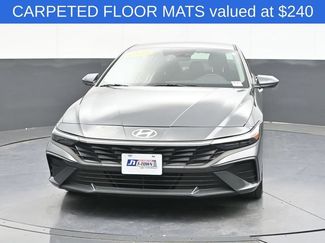 Used 2025 Hyundai Elantra Hybrid FWD video 2