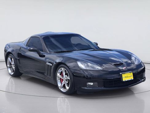 Used 2013 Chevrolet Corvette Grand Sport w/ 3LT Preferred Equipment Group RWD image 3