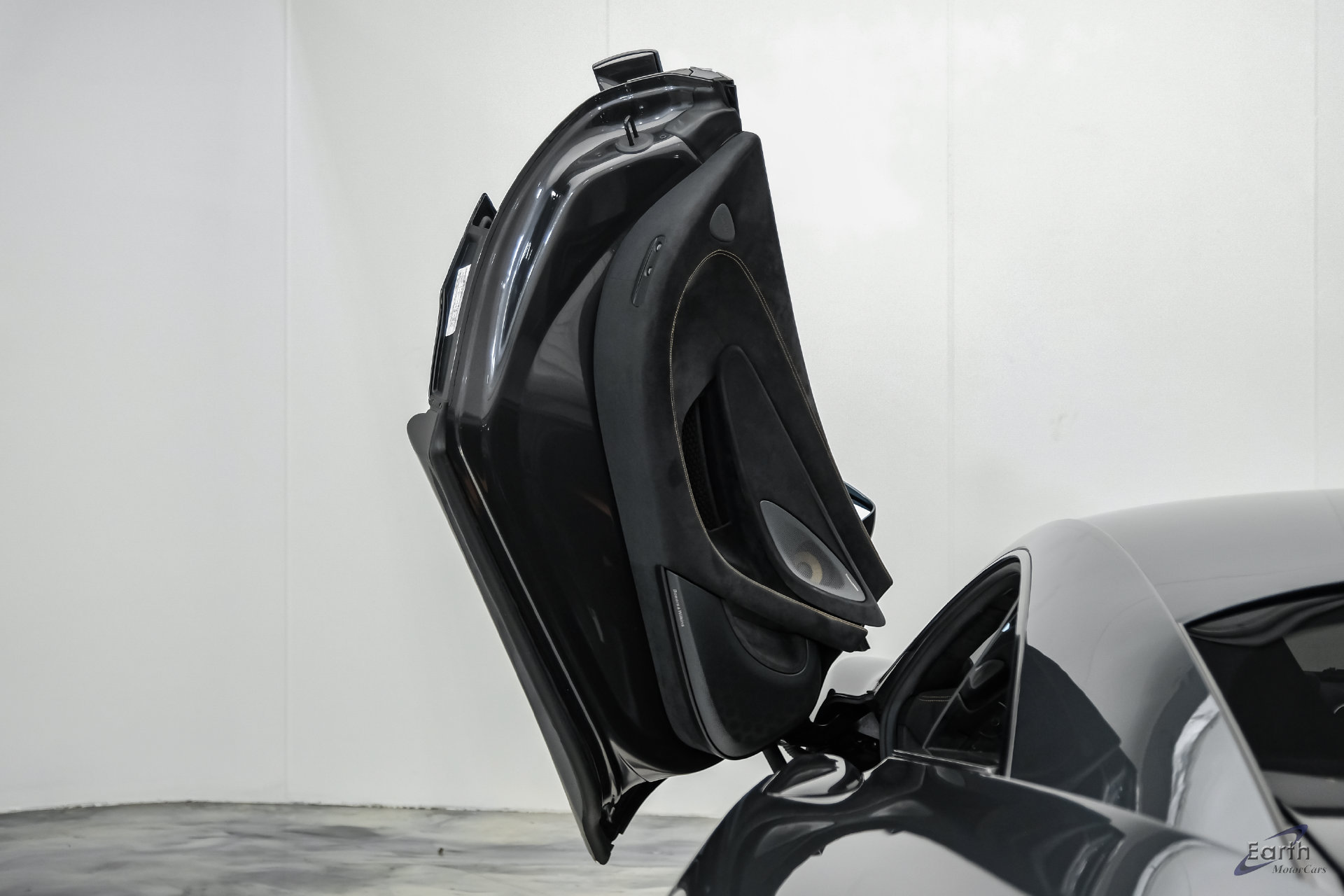 Used 2019 McLaren 600LT RWD image 87