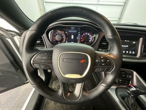 Used 2018 Dodge Challenger SXT w/ Blacktop Package image 8