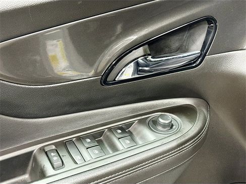 Used 2017 Buick Encore Preferred image 19