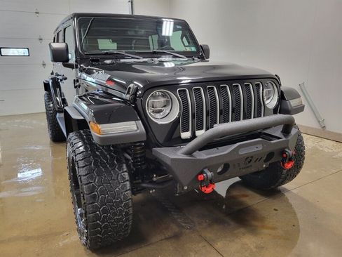 Used 2021 Jeep Wrangler Unlimited Sahara AWD/4WD image 15