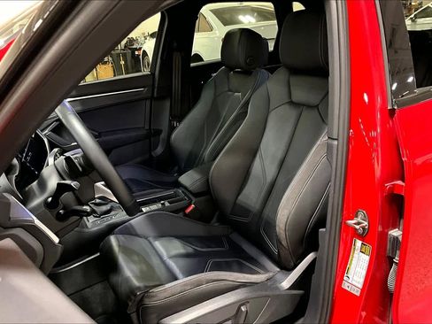 Used 2023 Audi Q3 2.0T Premium image 7