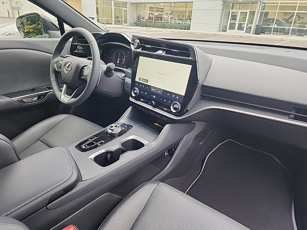 Certified 2026 Lexus RZ 450e AWD w/ Technology Package image 20
