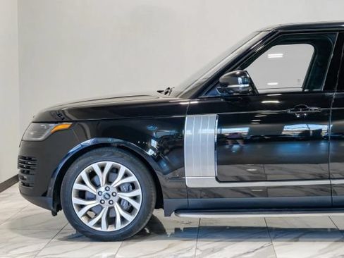 Used 2018 Land Rover Range Rover HSE AWD/4WD image 18