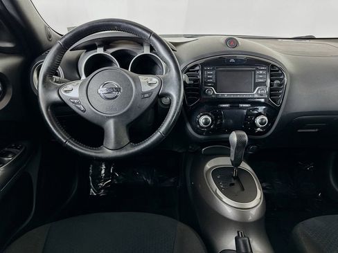 Used 2015 Nissan Juke SV image 28